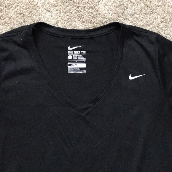 V neck Nike short sleeve - Picture 2 of 2